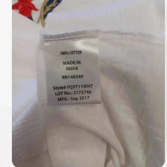 Free Planet Floral Polo Short Sleeve  Too Size Large - Picture 9 of 9